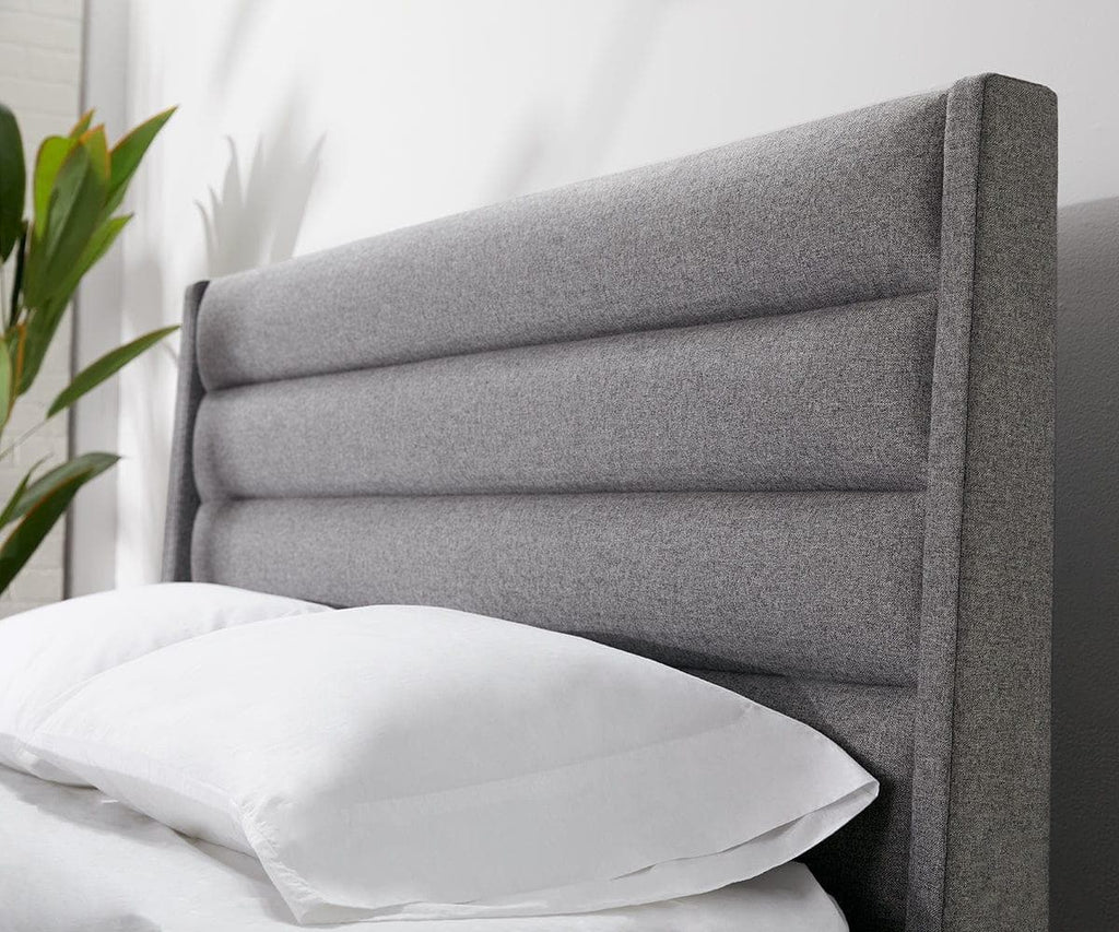 Letto contenitore imbottito Reed