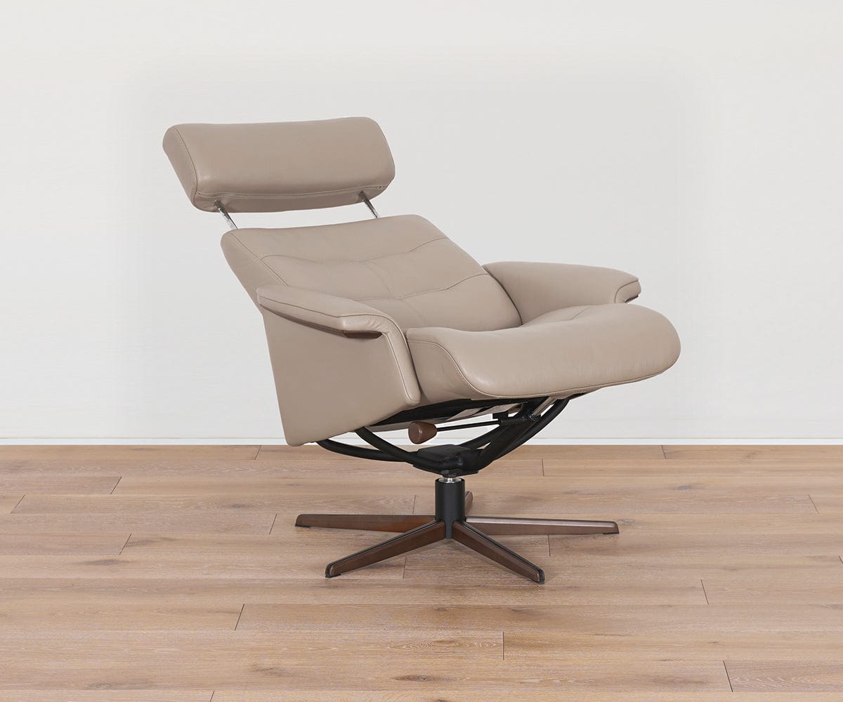 Poltrona reclinabile e pouf in pelle Steffen