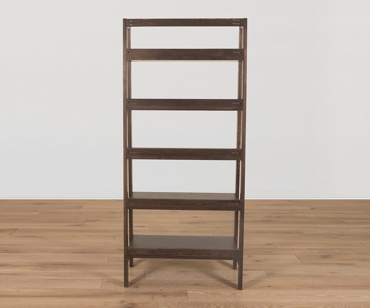 Libreria larga Myles di Wood Castle