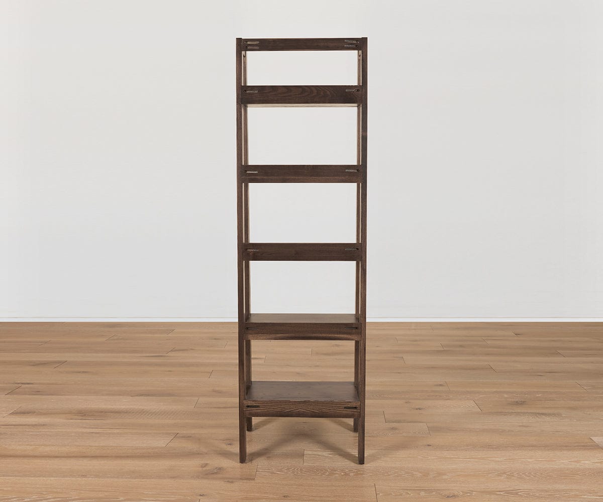 Libreria sottile Myles di Wood Castle