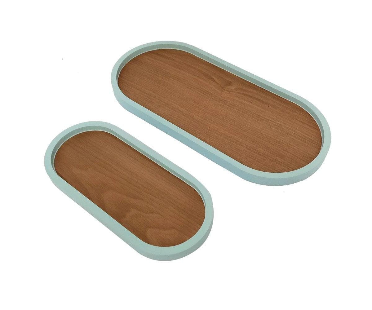 Vassoio ovale con finiture laccate