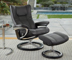 Poltrona reclinabile e poggiapiedi Stressless® Wing con base Signature - Nero
