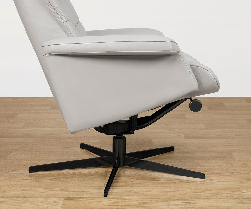 Poltrona reclinabile e pouf in pelle Leif