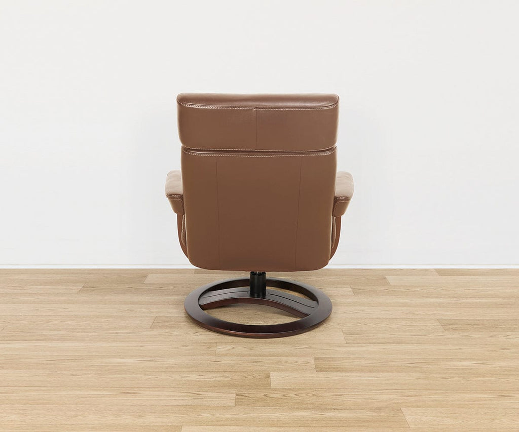 Poltrona reclinabile e pouf in pelle Oswin