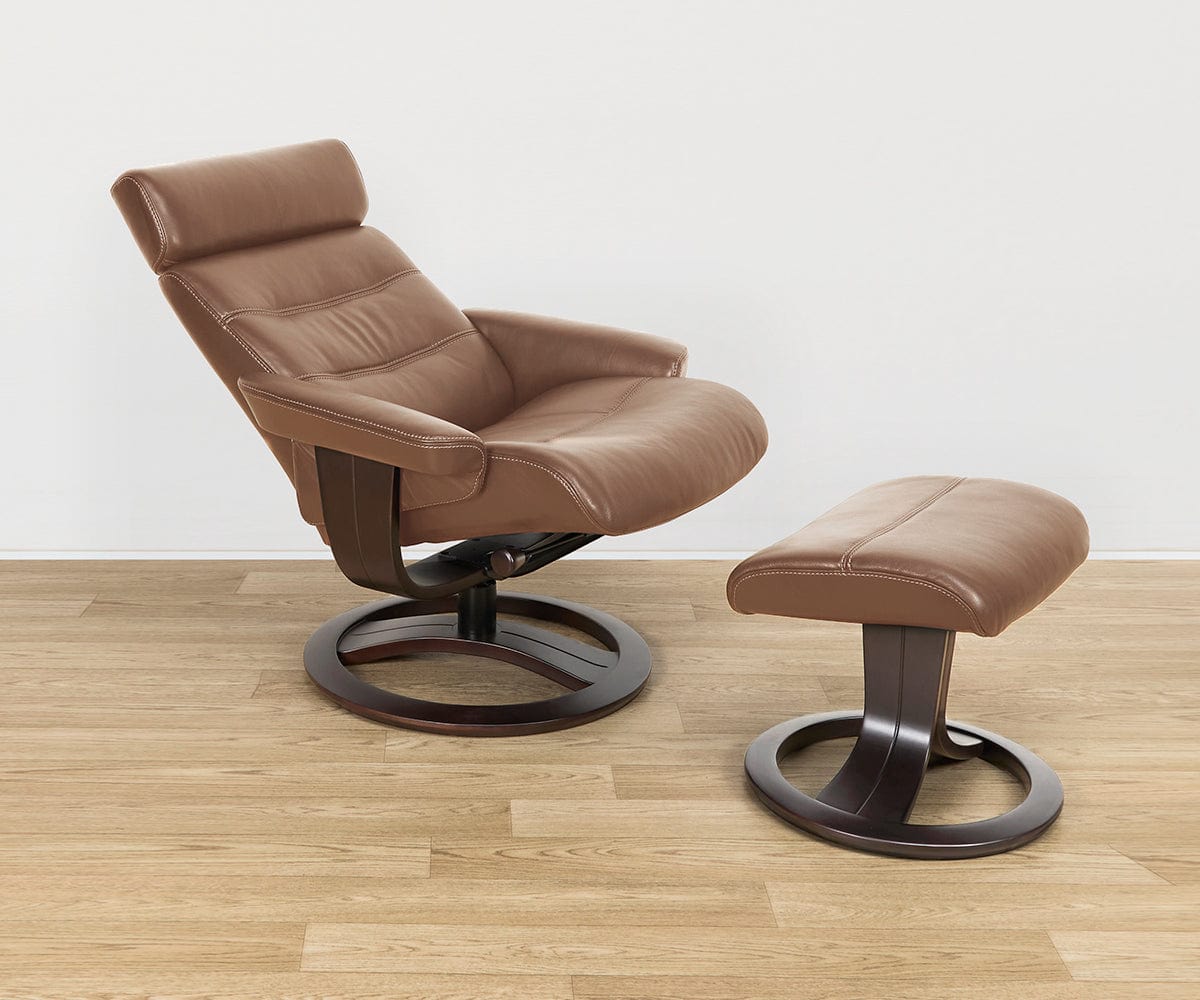 Poltrona reclinabile e pouf in pelle Oswin