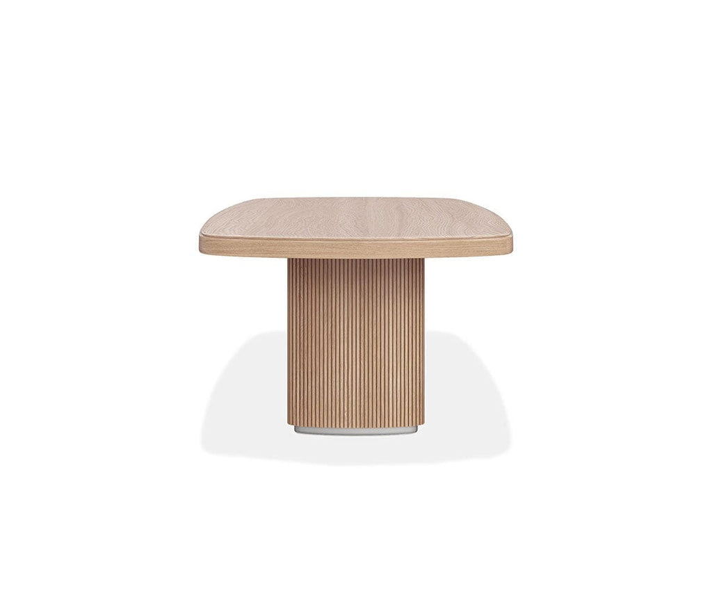 Tavolo da pranzo romano