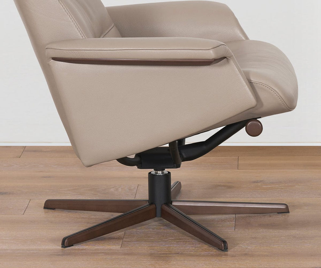 Poltrona reclinabile e pouf in pelle Steffen